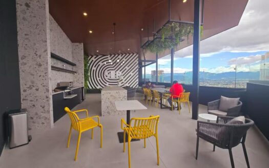 Estudio totalmente amueblado en SER Escalante – ¡Alquiler $1200 USD mensuales!